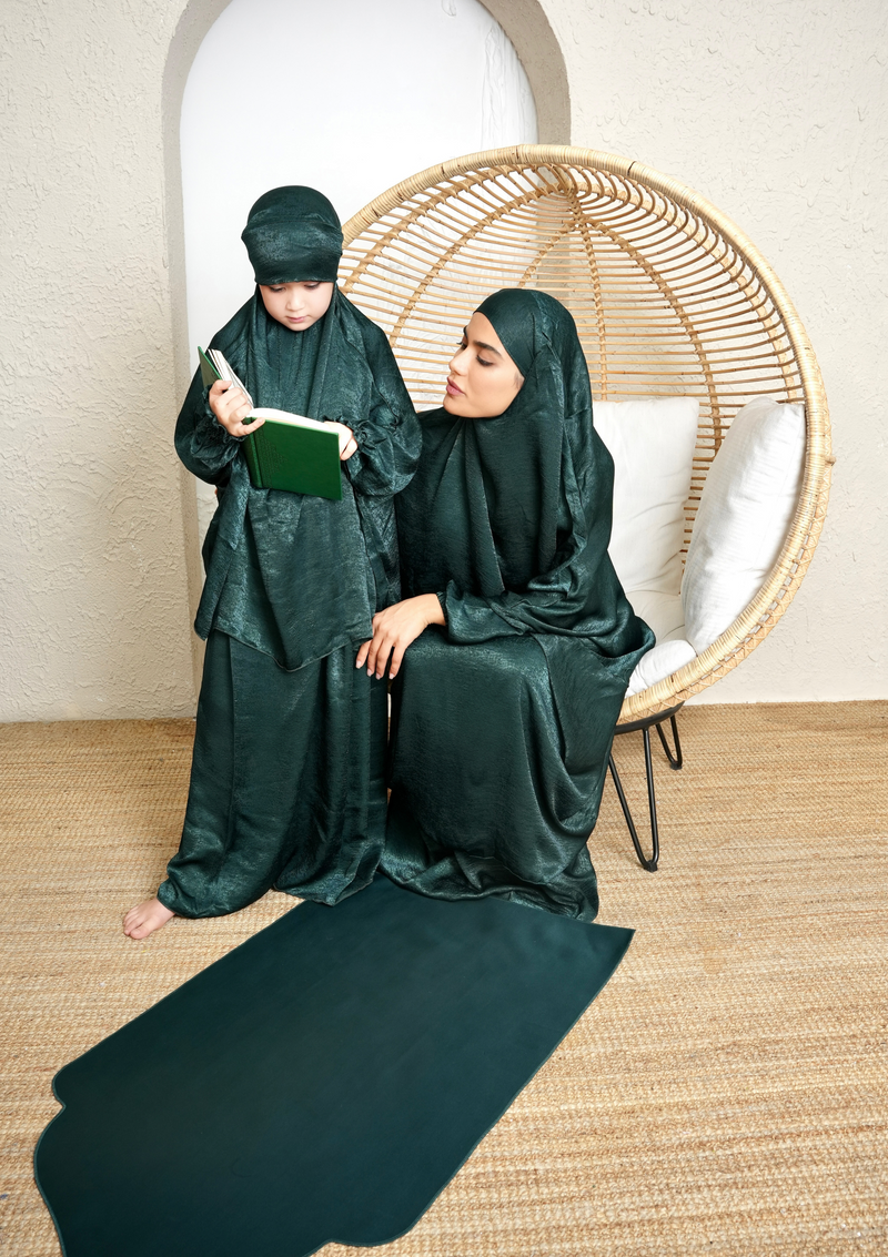 The Matchi- Matchi Jilbab set – “Dark Green velvet”