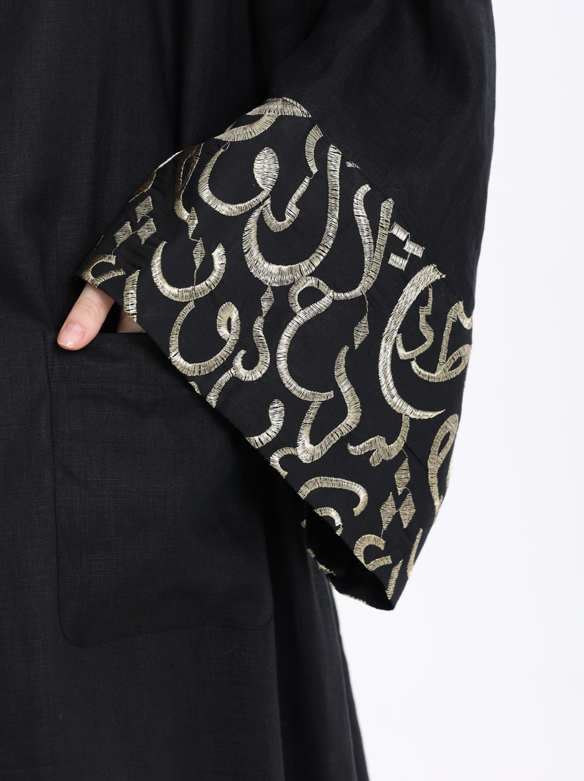 Diwani Abaya - Luxe Linen with Calligraphy Embroidery - Black