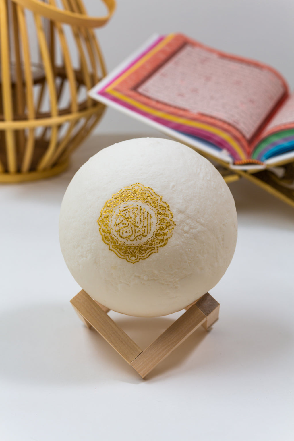 The Quran moon Lamp speaker